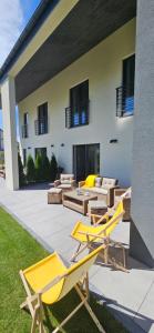 Budova, kde se vila nachází + 44 fotografií