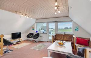 TV a/nebo společenská místnost v ubytování Holiday Home Spodsbjergvej Rudkøbing I