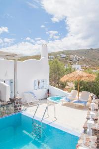 Bazén v ubytování Starlight Luxury Seaside Villa & Suites nebo v jeho okolí