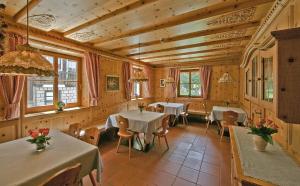 Istumisnurk majutusasutuses Hotel Bad Winkel