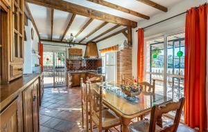 Fotografie z fotogalerie ubytování Cozy Home In Frigiliana v destinaci Frigiliana