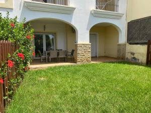 Gambar di galeri bagi Seulement aux familles Luxe appartement en Rdc saidia marina AP2 di Saïdia