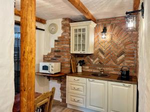 Kuchyň nebo kuchyňský kout v ubytování Trapani house & camp