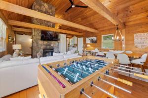 Fotografie z fotogalerie ubytování 216 Ridge Lane v destinaci Branson