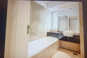 Ένα μπάνιο στο Troia apartment at the longest white sand beach +11 φωτογραφίες