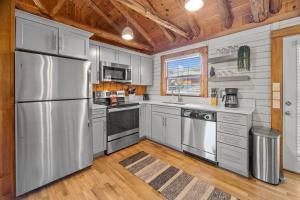 Fotografie z fotogalerie ubytování Serenity - 60 Ridge Lane v destinaci Branson