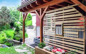 Zahrada ubytování Amazing Home In Pulsnitz With Kitchen
