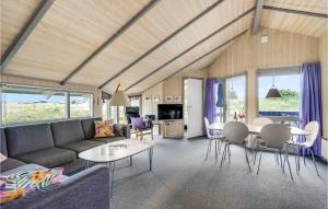 Posezení v ubytování Holiday Home Baunebjergvej Xii