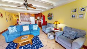 Posezení v ubytování The Vue 225 by Tybee Vacation Rentals + 42 fotografií