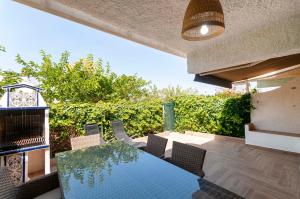 Zahrada ubytování Pool Terrace garage 3 rooms 6 pax