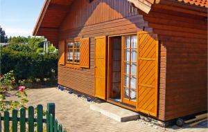 Το κτήριο όπου στεγάζεται  η παραθεριστική κατοικία