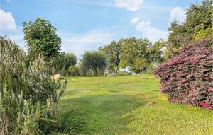 A garden outside Nocciolo