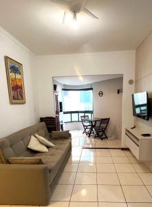 Imagen de la galería de Apartamento Pé na Areia em Itapema, en Itapema 16 fotos más