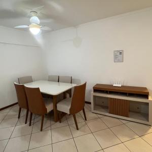 Imagen de la galería de Apartamento Pé na Areia em Itapema, en Itapema