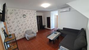 Posedenie v ubytovaní BerBe Apartman