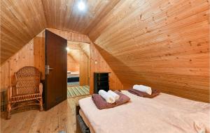 Posteľ alebo postele v izbe v ubytovaní Three-Bedroom Holiday Home In Lekenik