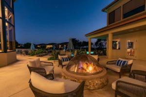 Posezení v ubytování Condo in Seascape Beach Resort