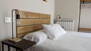 Postel nebo postele na pokoji v ubytování Apartamento Ábside de San Juan I