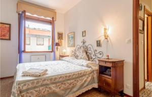 Posteľ alebo postele v izbe v ubytovaní 1 Bedroom Lovely Apartment In Rapallo
