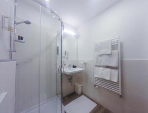 Koupelna v ubytování Hotel Bayrischer Hof