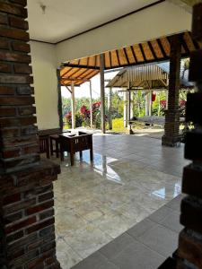 Patio nebo venkovní prostory v ubytování Dewi Nara Guest House By Balitrees