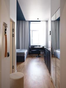 Postel nebo postele na pokoji v ubytování MIRO Rooms Center - quiet chic, self check-in