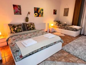 Postel nebo postele na pokoji v ubytování Apartament ORZEŁ BIAŁY
