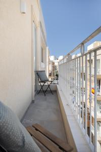 Μπαλκόνι ή βεράντα στο Edka Suites - Modern Sunlit 2BD Apartments with Balconies - Close to Sliema Promenade, St Julian's & St Georges Bay