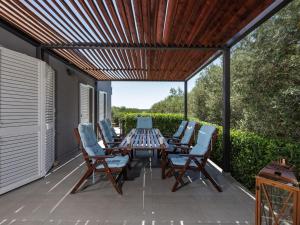 Μπαλκόνι ή βεράντα στο Countryside villa in Polaca with private pool