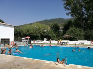 Basen w obiekcie Apartamento El Sendero lub w pobliżu