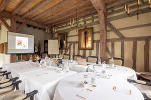 Konferenční prostory v ubytování Le Champ des Oiseaux Hôtel & Spa + 37 fotografií