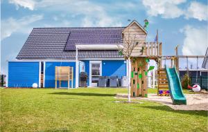 Herní místnost nebo prostor pro děti v ubytování Amazing Home In Zerpenschleuse