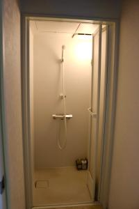 Kylpyhuone majoituspaikassa GUESTHOUSE富士と碧