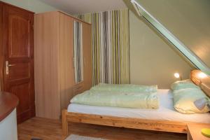 Fotografia z galérie ubytovania Wunderschöne Ferienwohnung in Keszthely v destinácii Keszthely + 12 fotografií