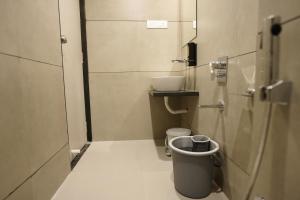Bagno di A Square Executive Hotel