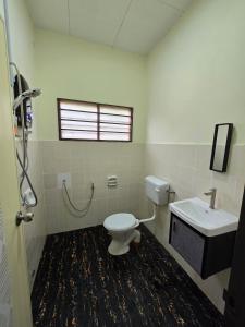 Fotografie z fotogalerie ubytování forest villa v destinaci Seri Kembangan