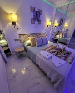 O zonă de relaxare la Moderno y luminoso ático con vistas y piscina +72 fotografii