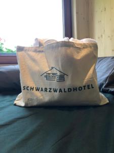 Certifikát, hodnocení, plakát nebo jiný dokument vystavený v ubytování Das Schwarzwaldhotel