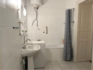 Ένα μπάνιο στο Mark's Home