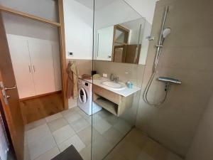 Koupelna v ubytování Das Haus am Anger