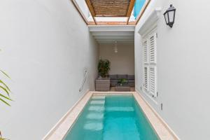 Bazén v ubytování Curaçao Gardens nebo v jeho okolí