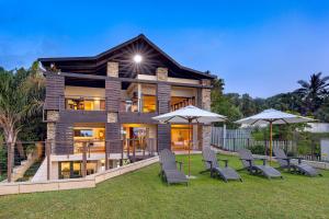 Κήπος έξω από το Dolphin Coast YOLO Spaces - Ballito Beach House Villa