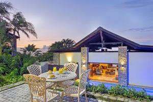 Χώρος καθιστικού στο Dolphin Coast YOLO Spaces - Ballito Beach House Villa