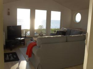 Fotografie z fotogalerie ubytování Freistehende Strandvilla mit großem Balkon v destinaci Sandviken
