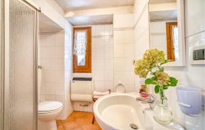 Koupelna v ubytování Casa Bethaz