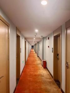Fotografie z fotogalerie ubytování Yilong Yitang Hotel Kunming Railway Station Joy City Center v destinaci Kchun-ming