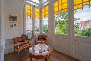 Afbeelding uit fotogalerij van Kensington Prince's Island Historical Mansion in Adalar