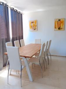 Zdjęcie z galerii obiektu Holiday Apartment Torres Montecarlo w mieście Benidorm