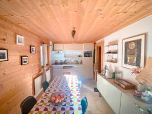 Kuchyň nebo kuchyňský kout v ubytování Chalet 4 Saisons