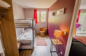 Ένα ή περισσότερα κρεβάτια σε δωμάτιο στο La Cigaliere en Cote Vermeille +74 φωτογραφίες